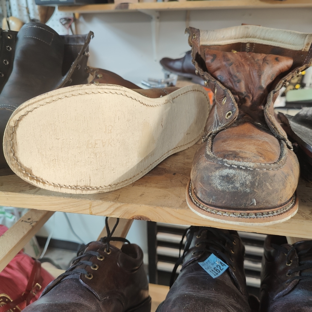 Industrial Work Boots Resoled with Vibram Alpha #1318 Oil Resistant Heel Defined - Picture 11 of 15